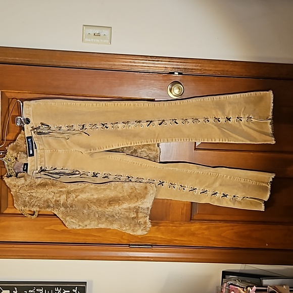 Vintage CORDUROYS Size 5 Braided Tan Lace up pants + Fluffy Zip up Vest, Size S - Picture 1 of 2